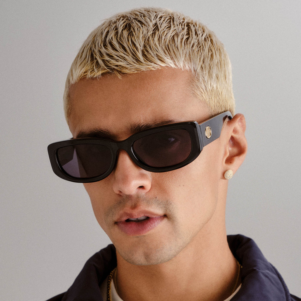 Work It! Dark Tort Uni-Sex Oval Sunglasses | Le Specs
