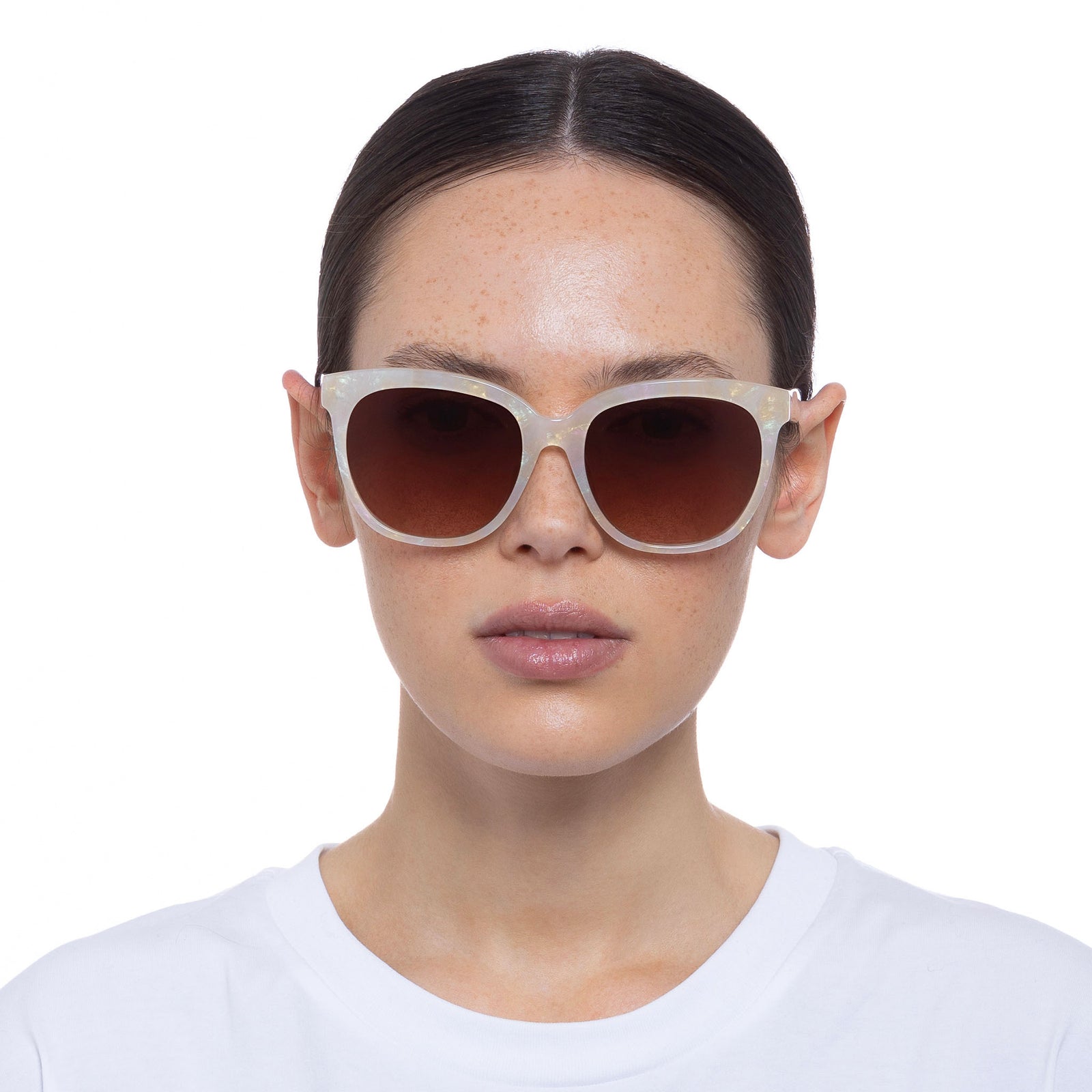 Oh Snap Gold Seashell Female Square Sunglasses | Le Specs
