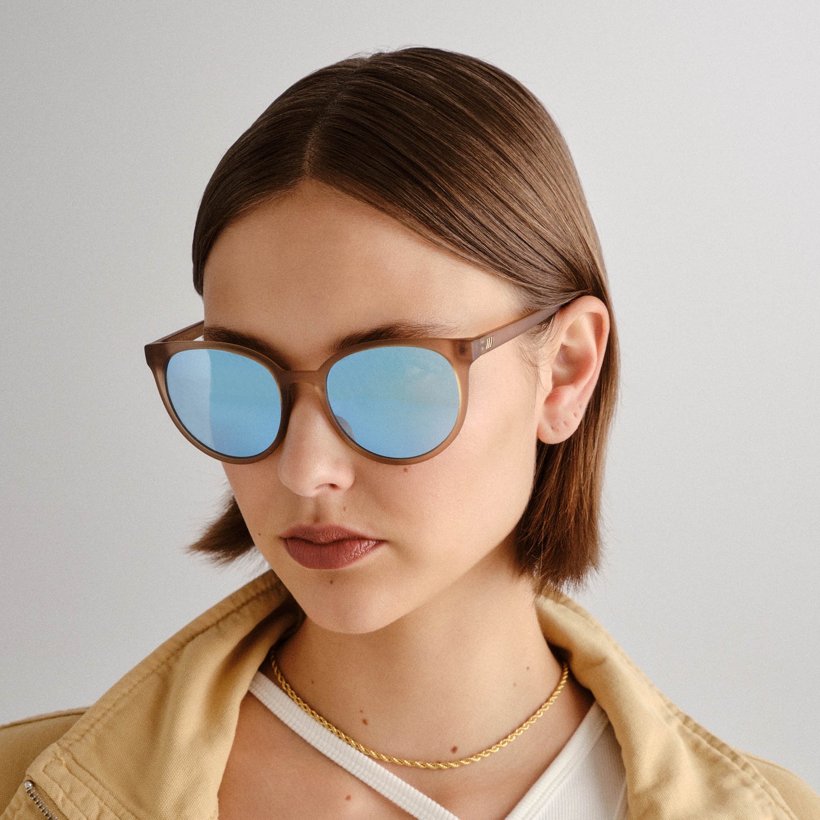 Armada Matte Stone Female Round Sunglasses | Le Specs