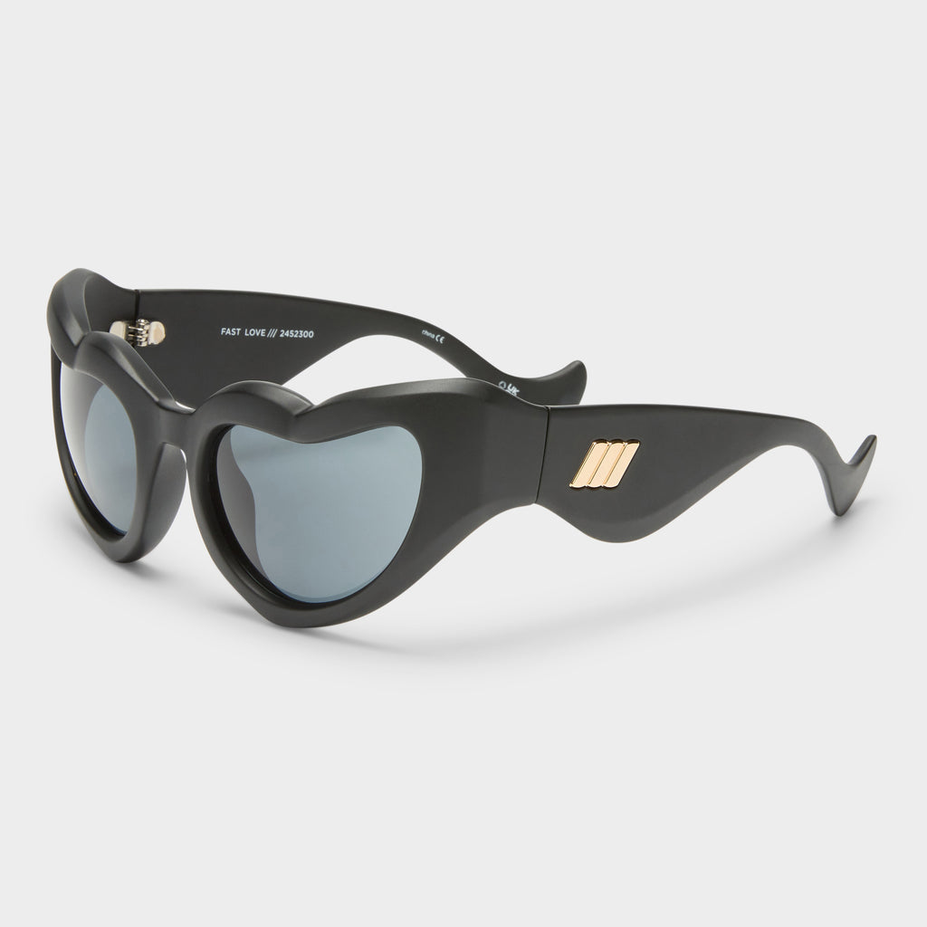 Fast Love Matte Black Female Cat-Eye Sunglasses | Le Specs display picture 3