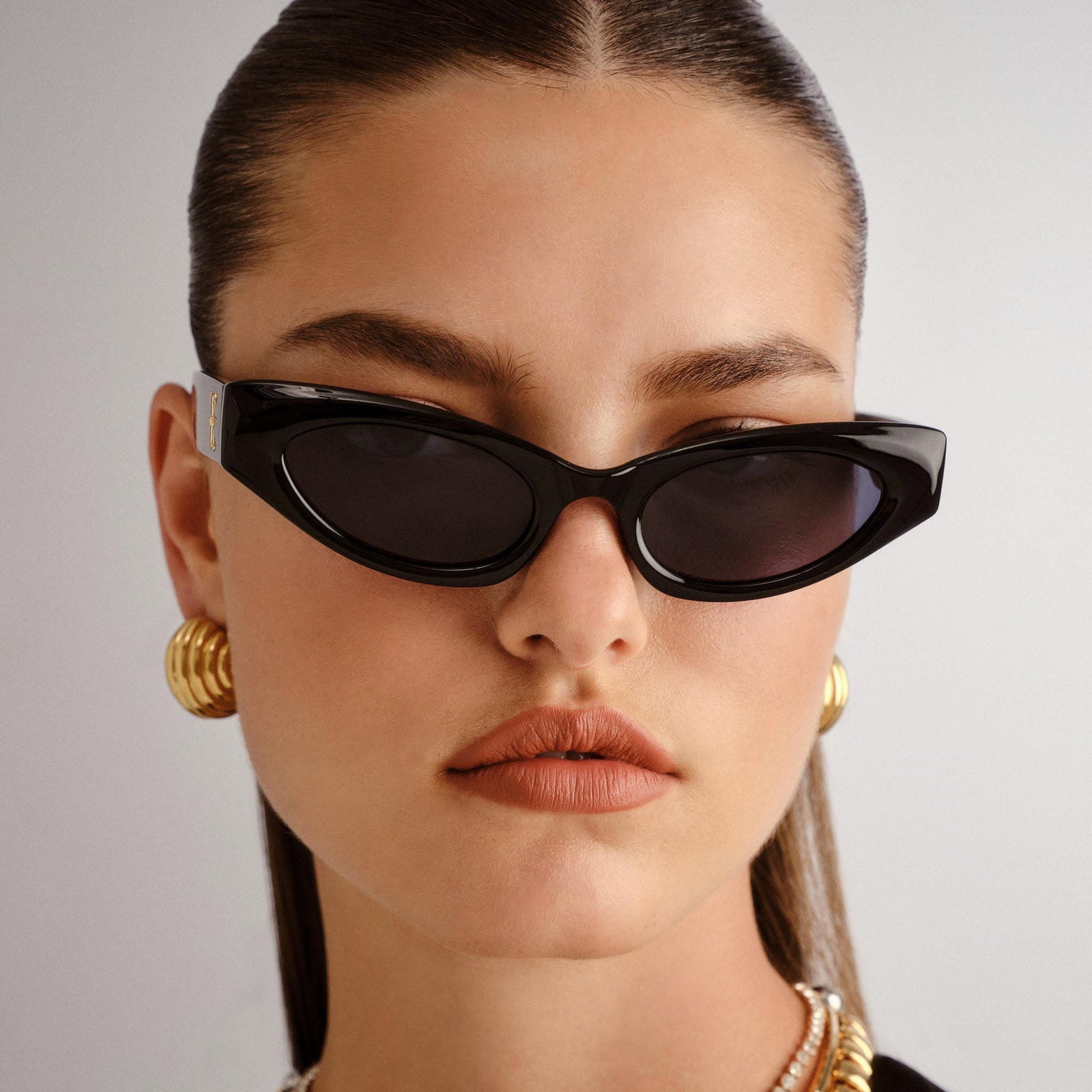 The Stealth Black Female Cat-Eye Sunglasses | Le Specs