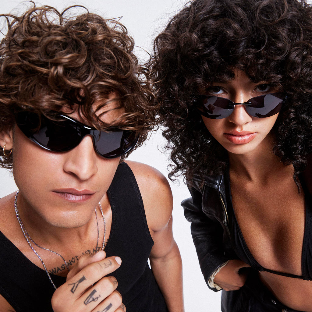 Dotcom Black Uni-Sex Wrap Sunglasses | Le Specs