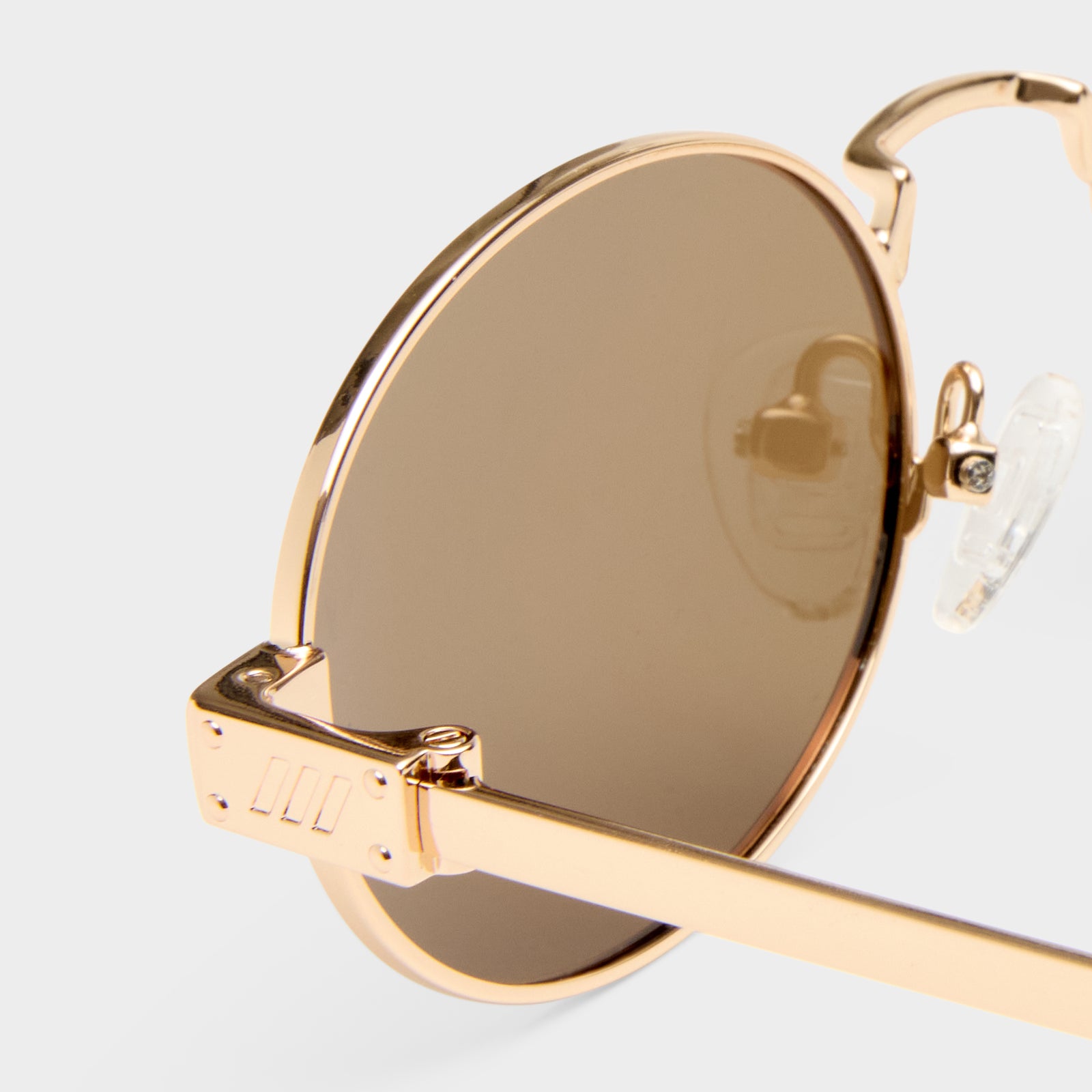 Poseidon Deux Gold Uni-Sex Oval Sunglasses | Le Specs