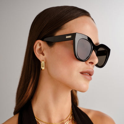 Air Heart Black Gold Female Cat-Eye Sunglasses | Le Specs display picture 3