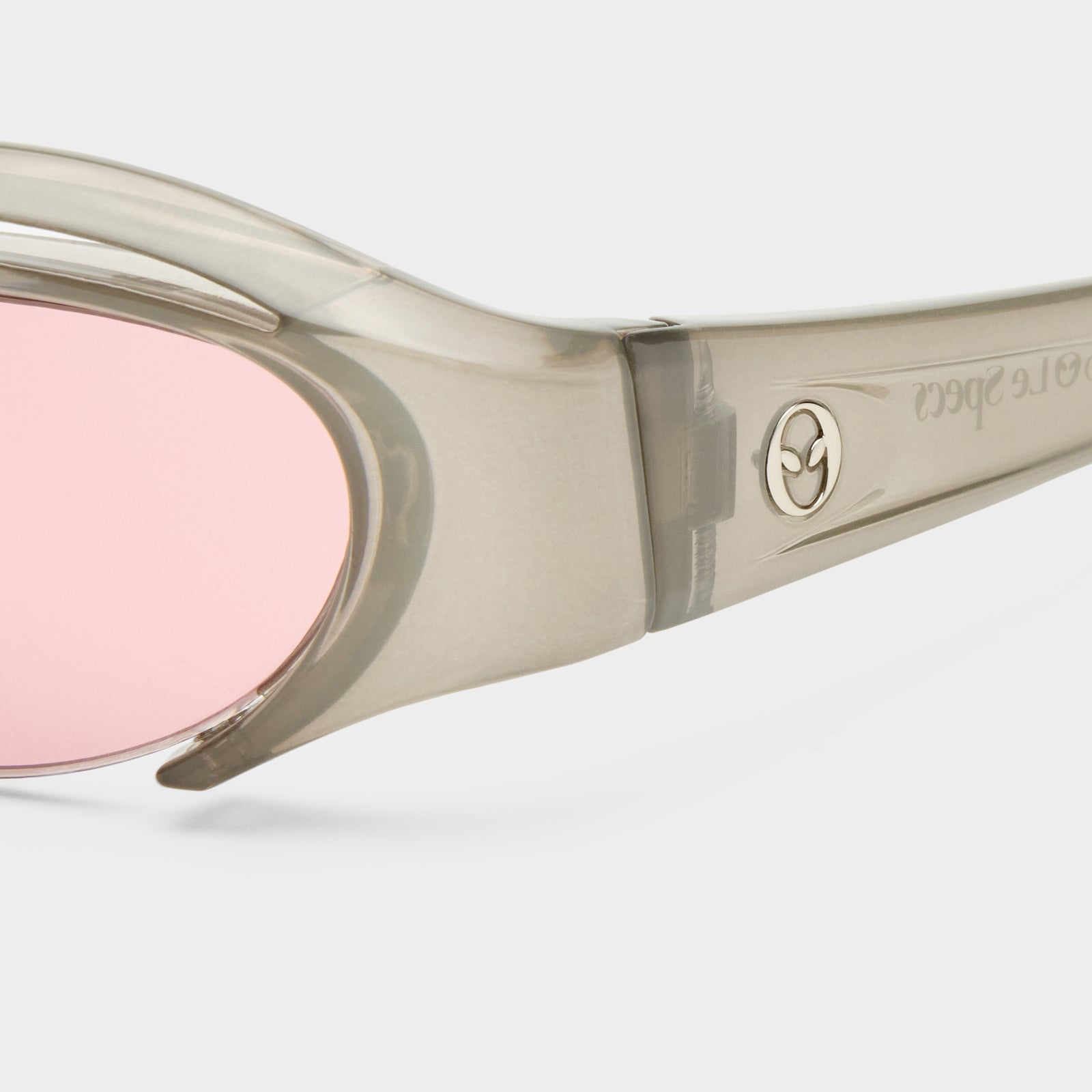 Cyborg Smoke Uni-Sex Oval Sunglasses | Le Specs