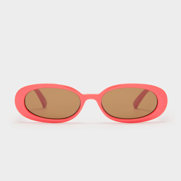 小物 Le Specs outta love Outta Love Tort Uni-Sex Oval Sunglasses | Le Specs