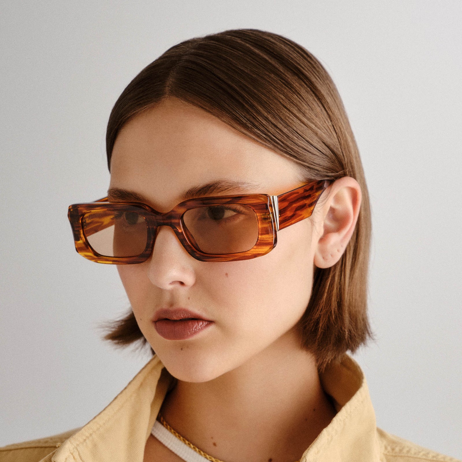 Rippled Rebel Woodstripe Female Rectangle Sunglasses | Le Specs