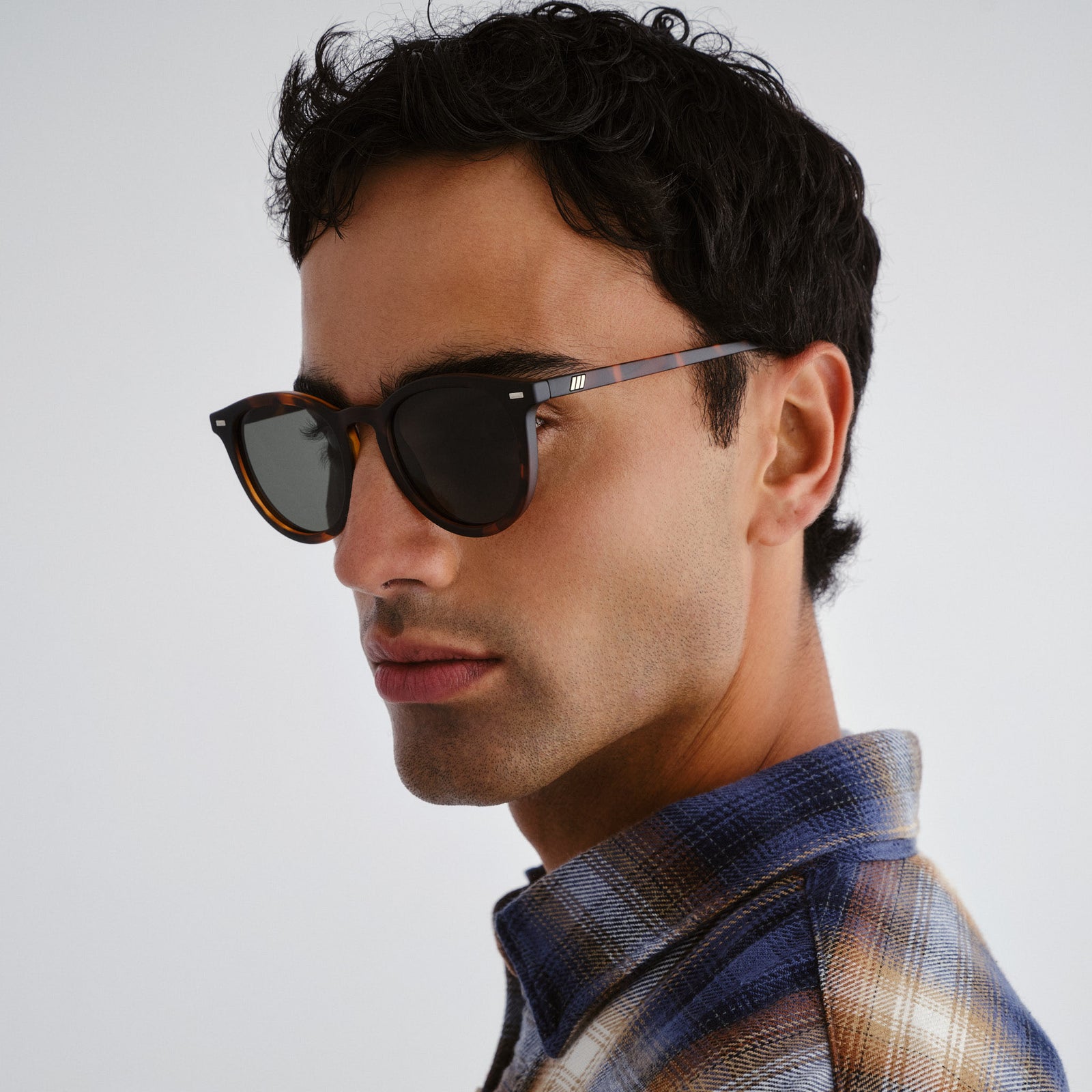 Fire Starter Matte Tort Uni-Sex Round Sunglasses | Le Specs
