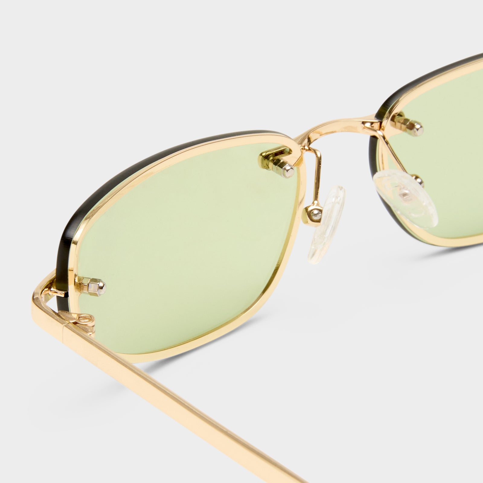 Bubbles Gold Female Wrap Sunglasses | Le Specs
