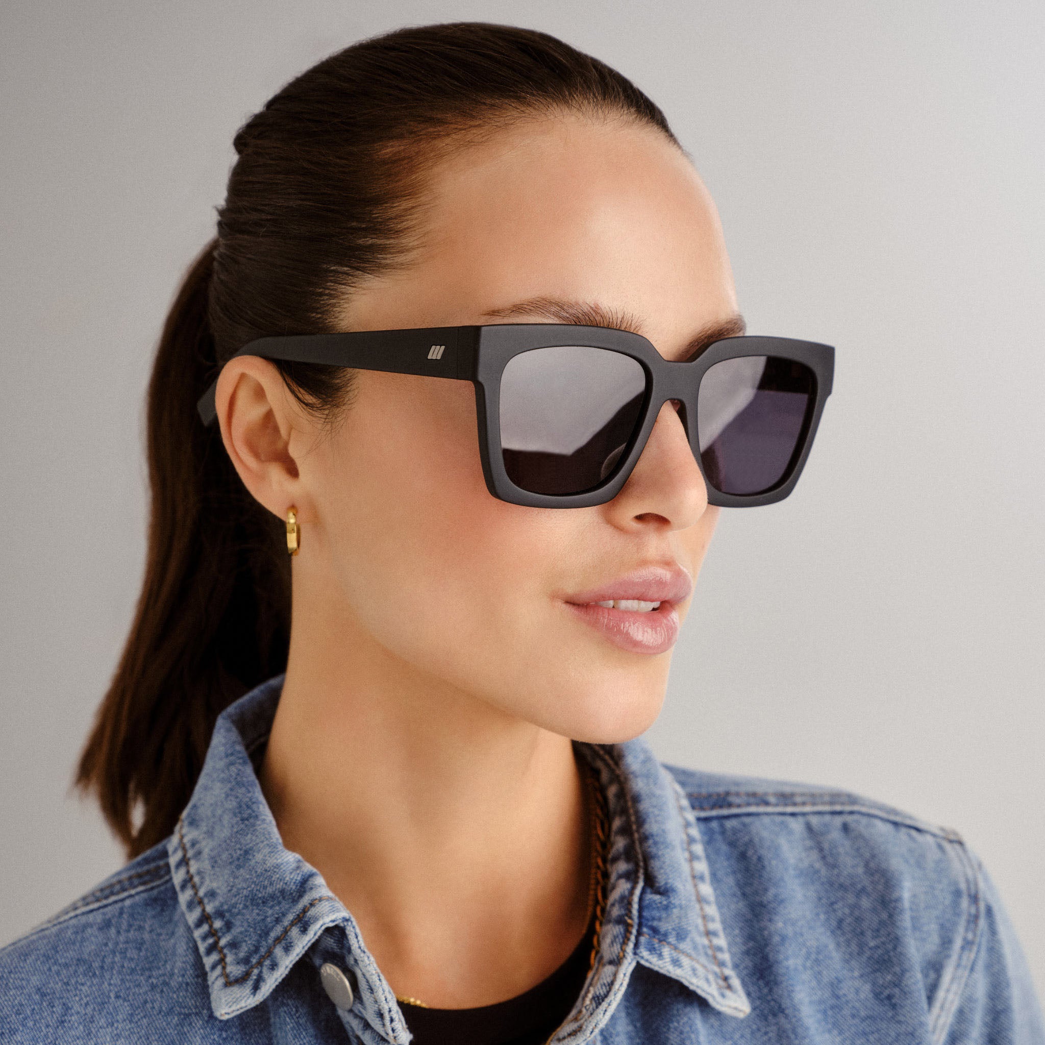 Weekend Riot Alien Weekend Riot Matte Black Uni-Sex D-Frame Sunglasses | Le Specs