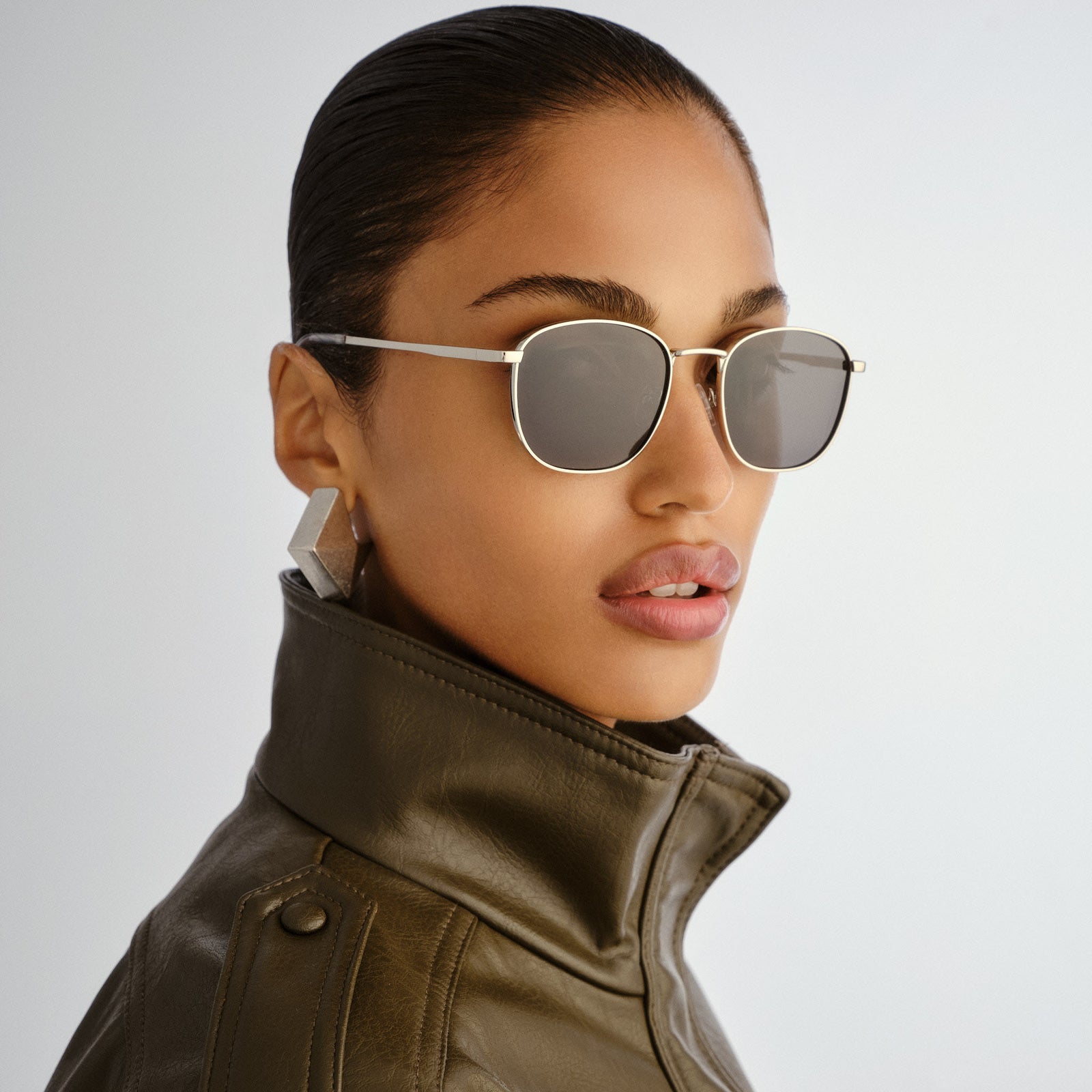 Neptune Deux Silver Uni-Sex Square Sunglasses | Le Specs