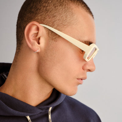 Blackpool Off White Uni-Sex Rectangle Sunglasses | Le Specs