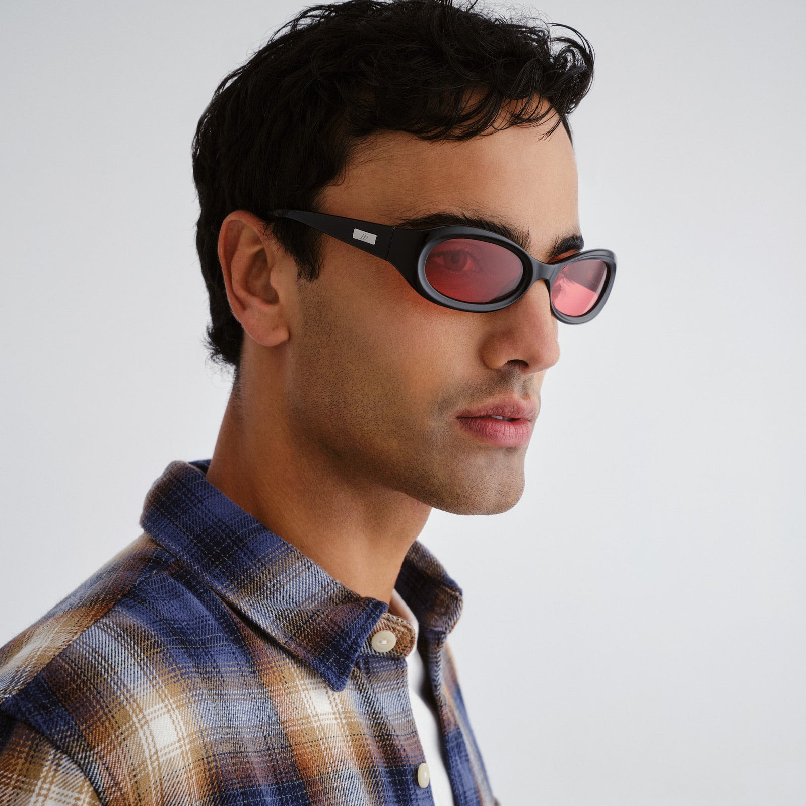 Nightcrawler Black Uni-Sex Oval Sunglasses | Le Specs