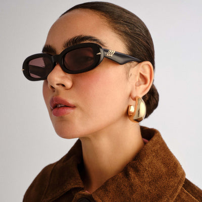 Numero Siete Obsidian Black Female Oval Sunglasses | Le Specs
