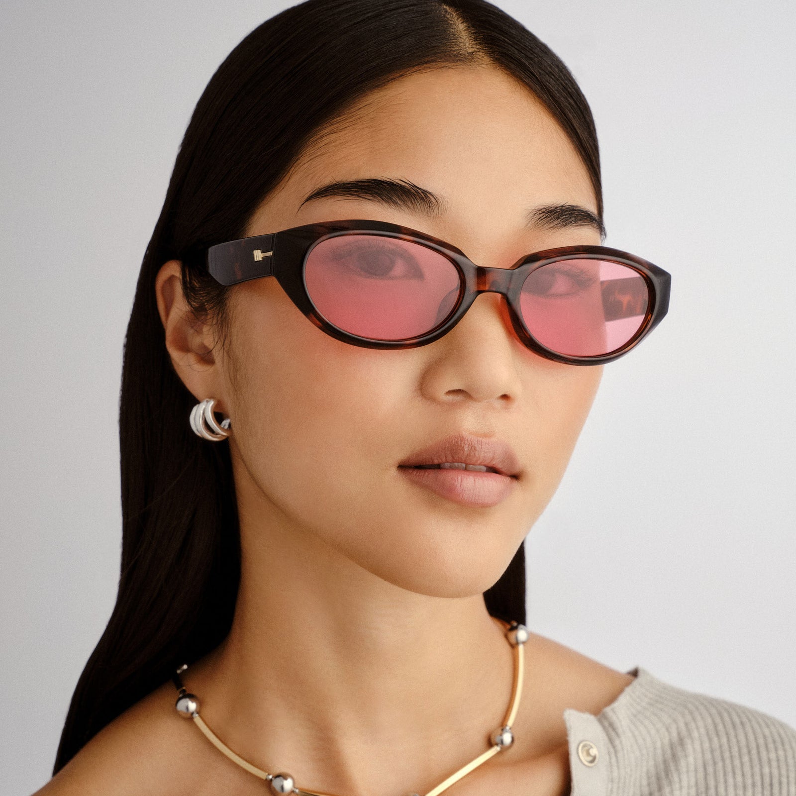 Le Bijou Tort Uni-Sex Oval Sunglasses | Le Specs