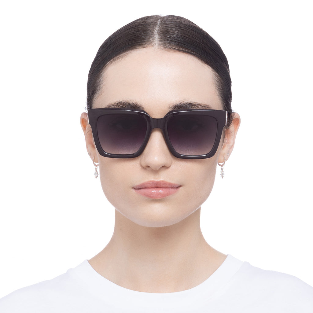 Trampler Burgundy Female Square Sunglasses | Le Specs