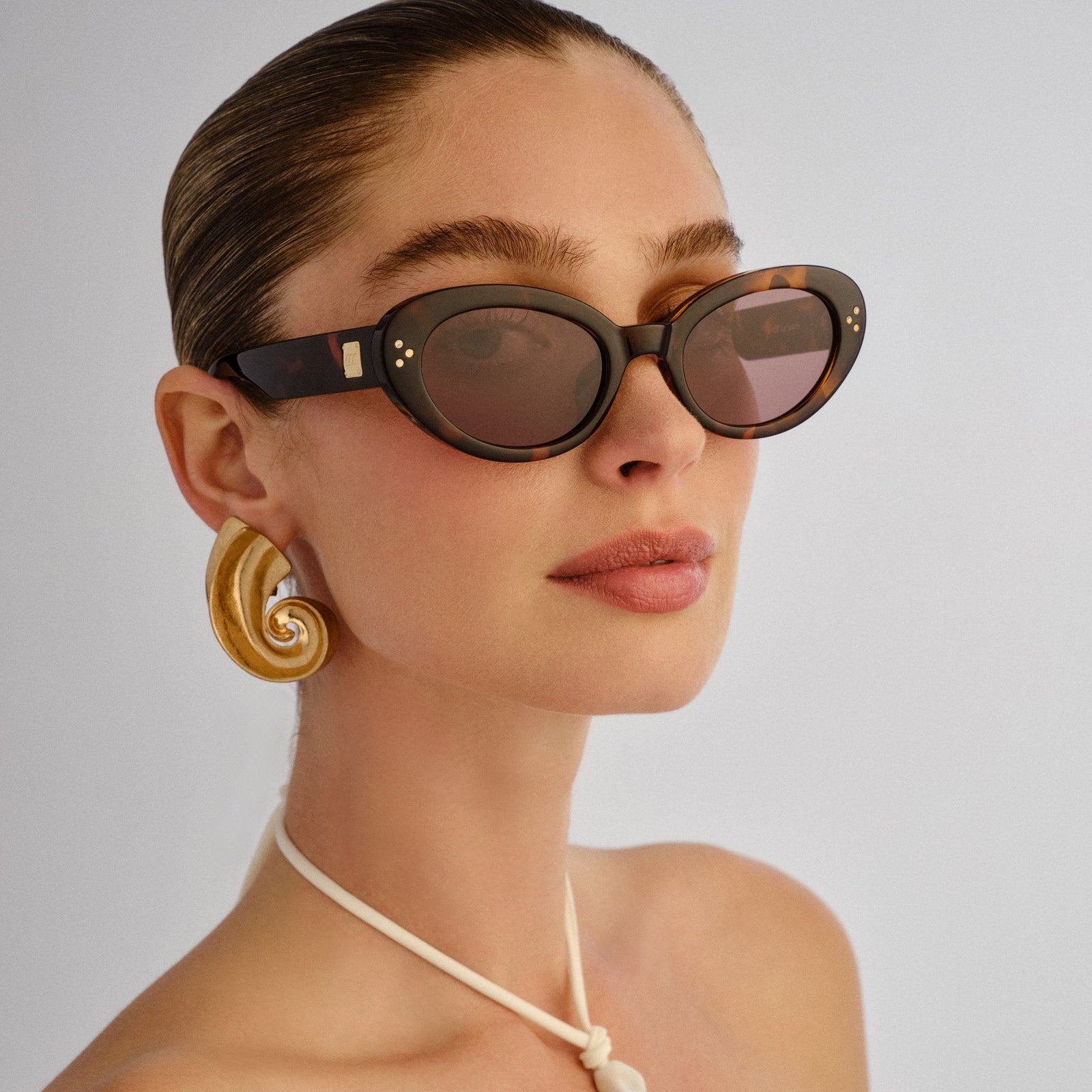 Tootsie + Tort Female Cat-Eye Sunglasses | Le Specs