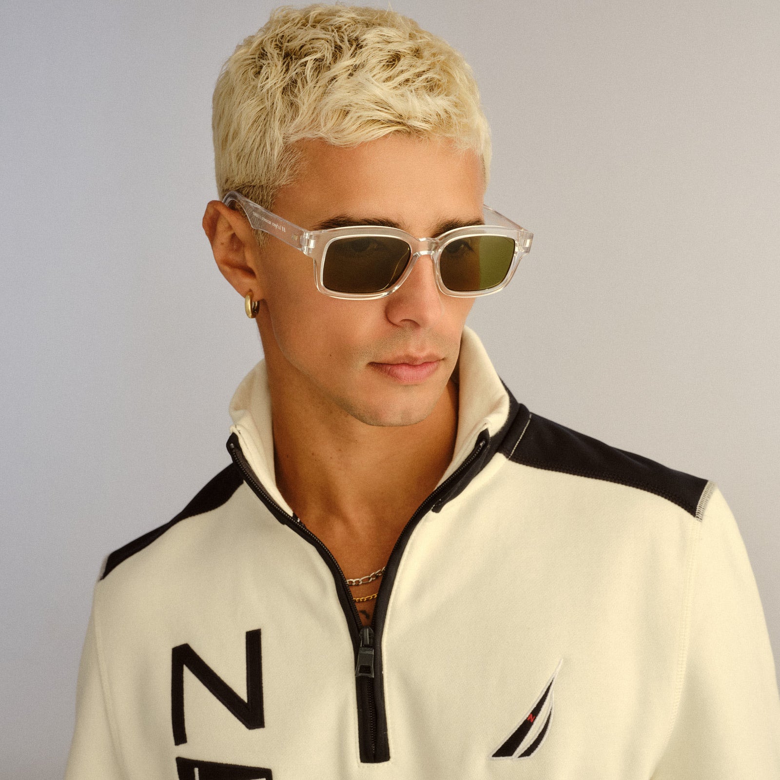 Recarmito Crystal Clear Uni-Sex D-Frame Sunglasses | Le Specs