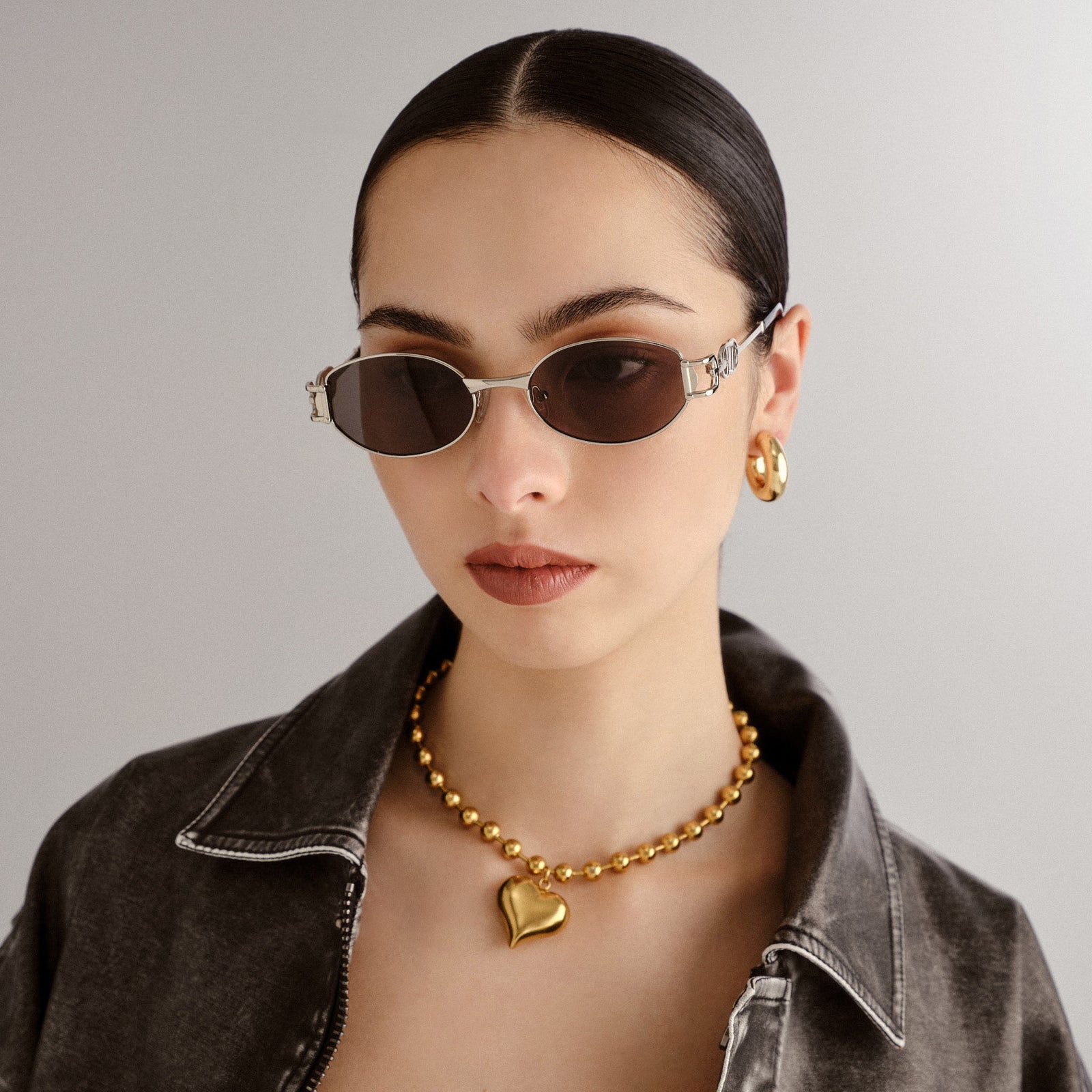 The Forbidden Silver Uni-Sex Oval Sunglasses | Le Specs