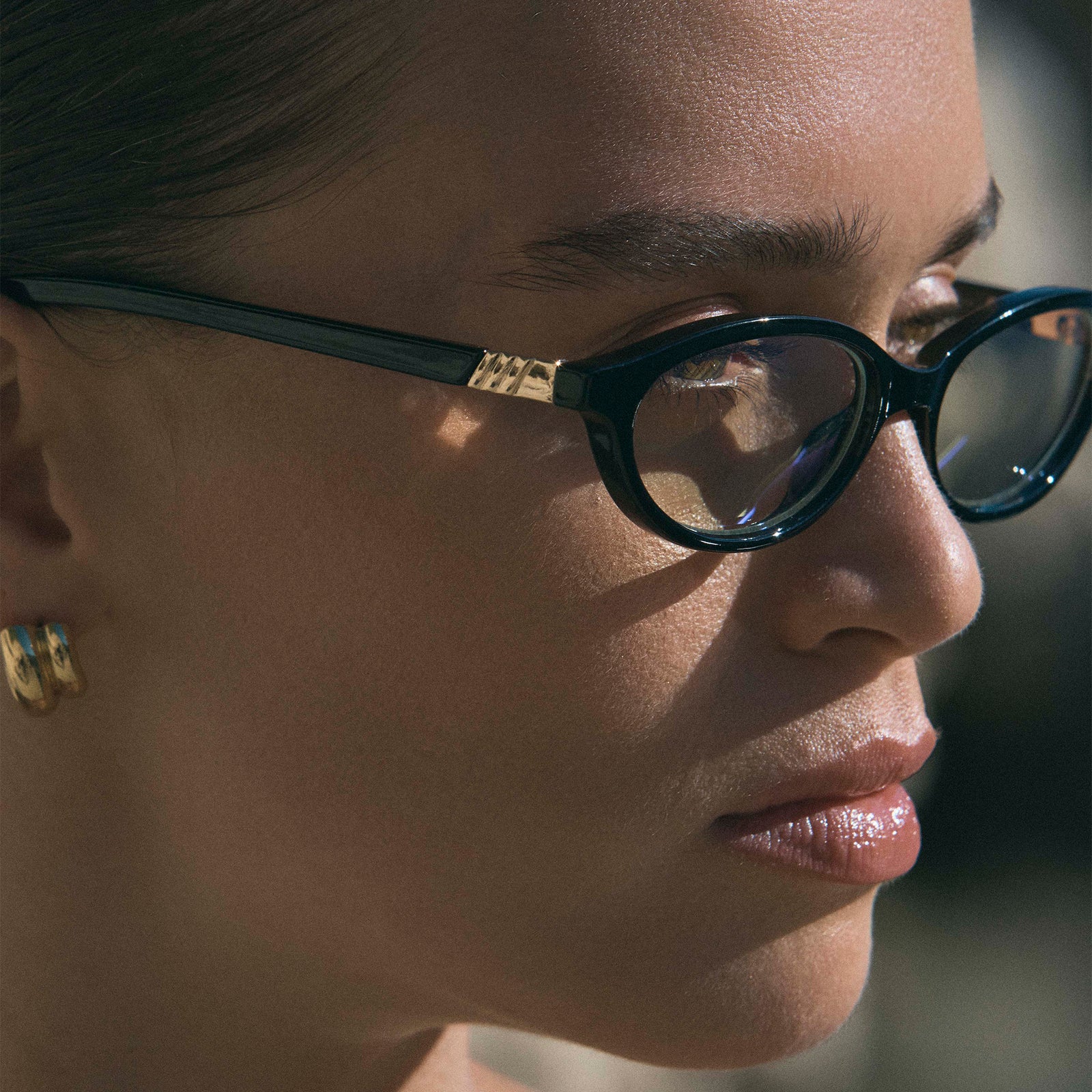 Duskfall Black Female Oval Blue Light | Le Specs
