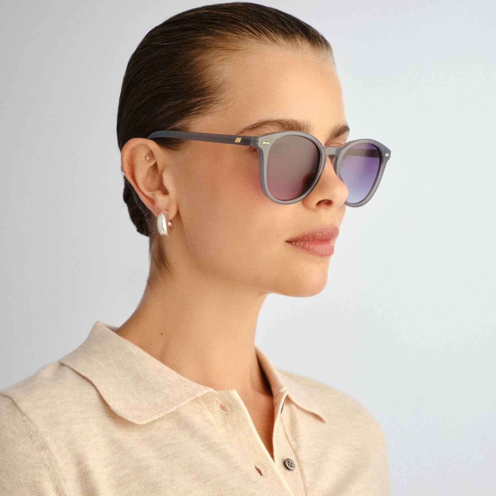 Bandwagon Slate Uni-Sex Round Sunglasses | Le Specs