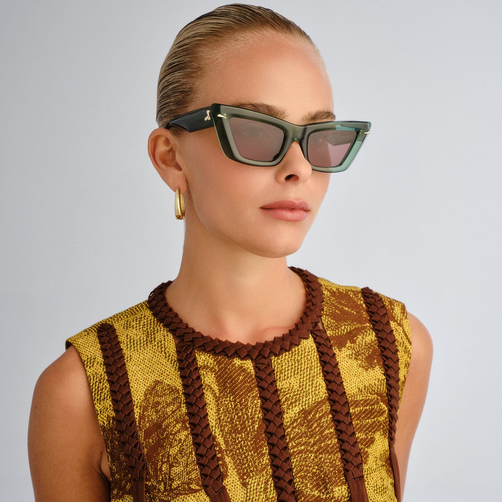 Lucia Sage Green Female Cat-Eye Sunglasses | Le Specs