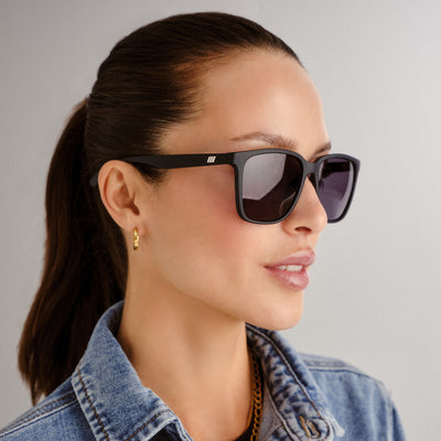 Fair Game Matte Black Uni-Sex D-Frame Sunglasses | Le Specs display picture 1