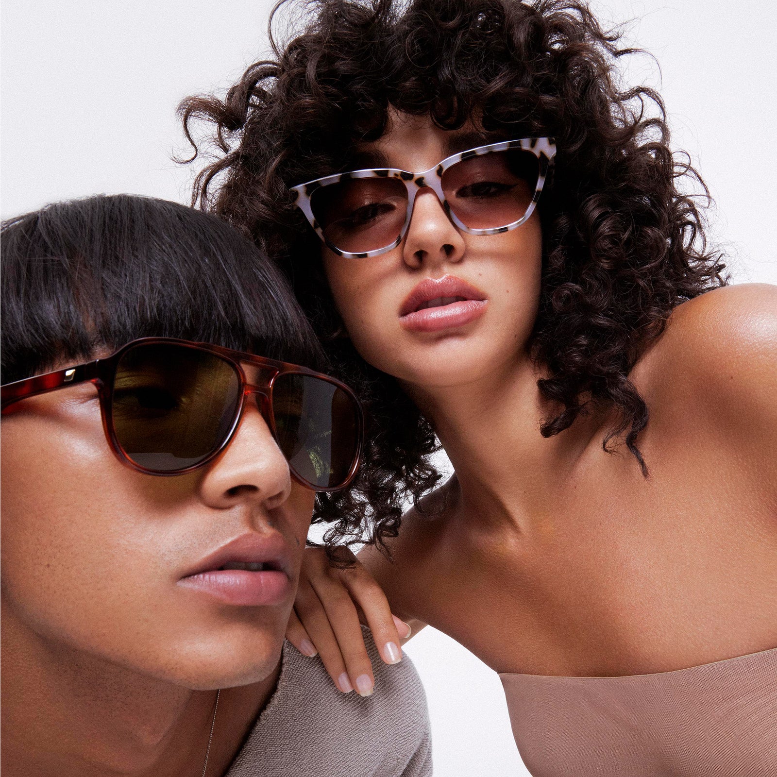 Conviction W Sunglasses – Luxuria & Co.