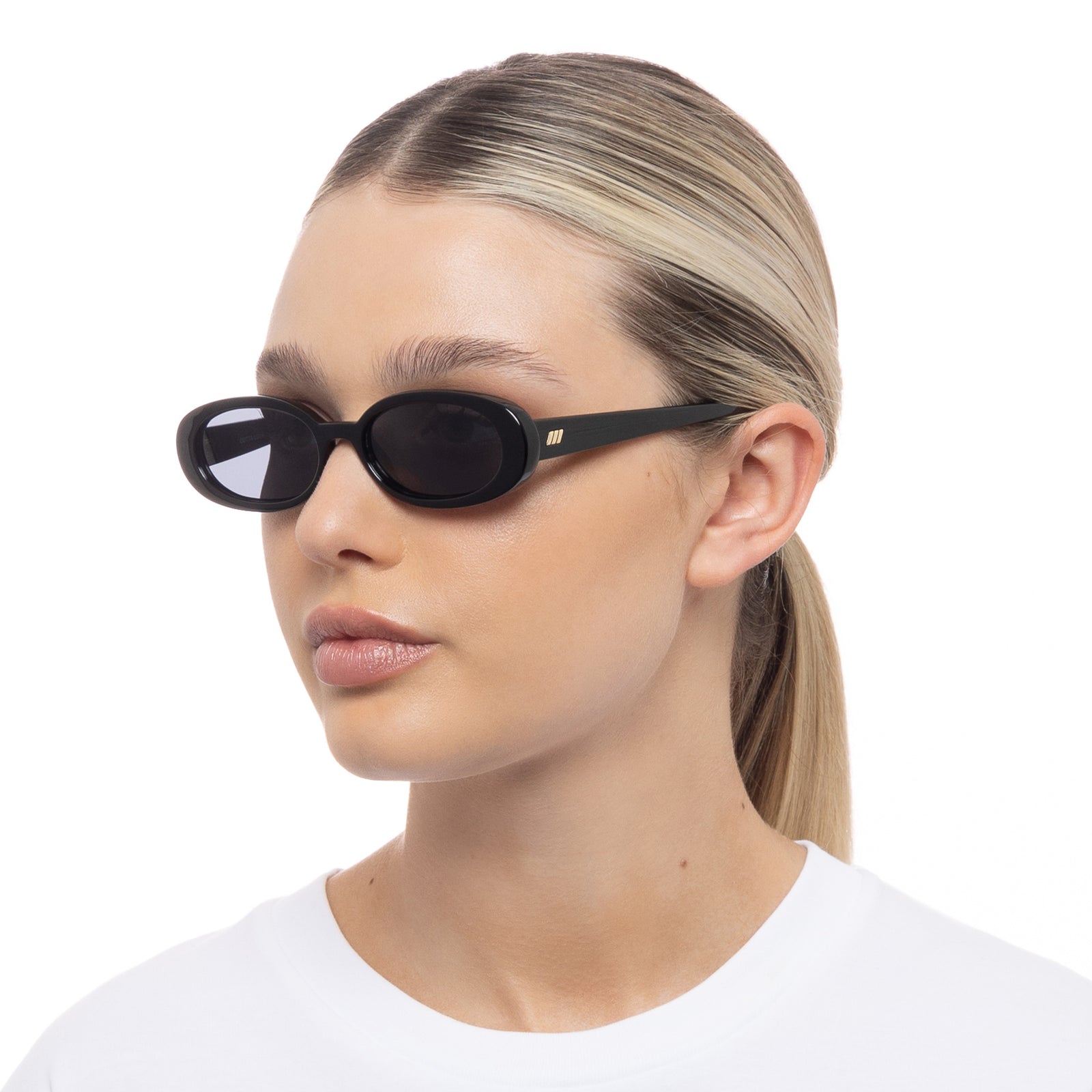 Outta Love Black Uni-Sex Oval Sunglasses | Le Specs
