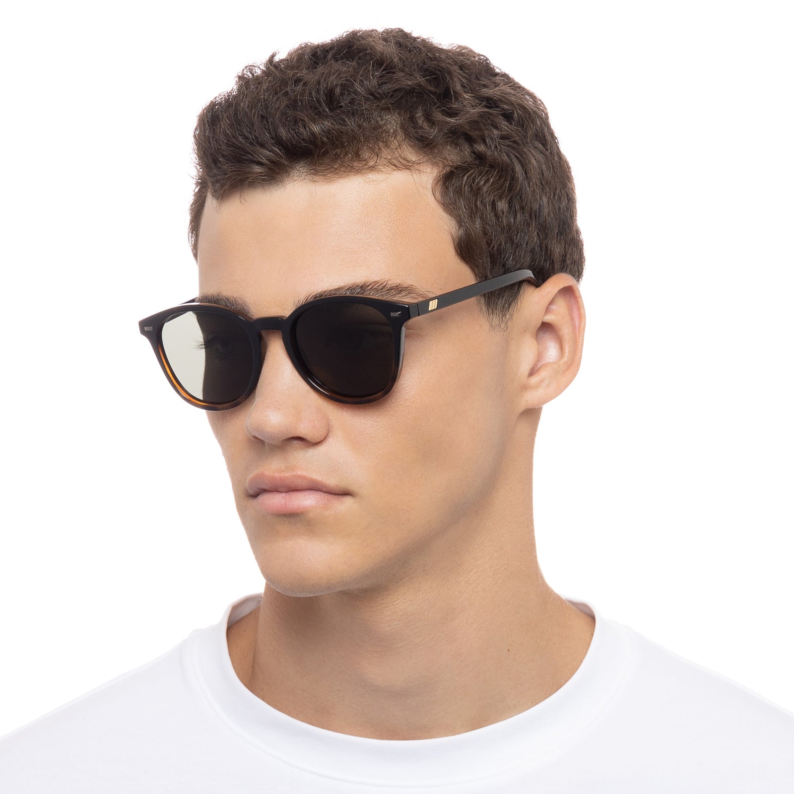 Bandwagon Black Tort Specs Uni-Sex Round Sunglasses | Le