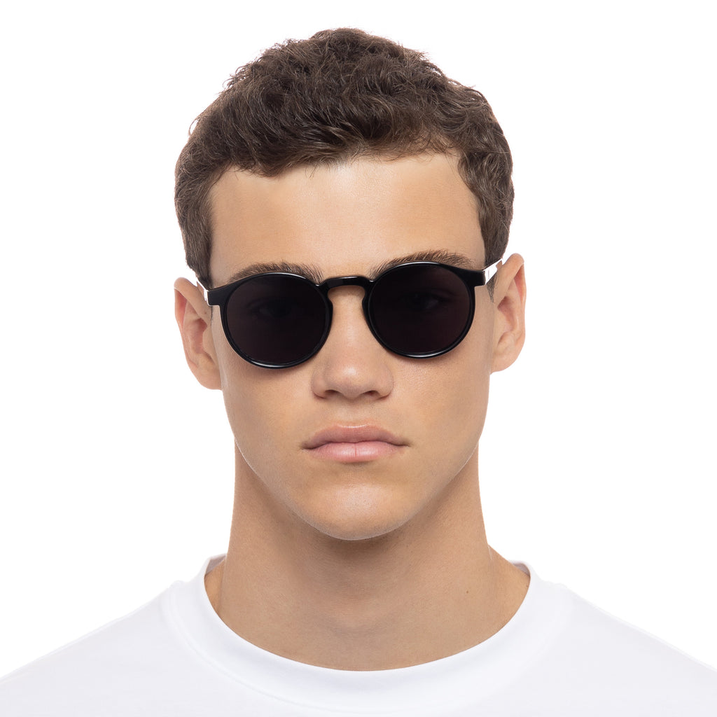 Teen Spirit Deux Black Uni-Sex Round Sunglasses | Le Specs